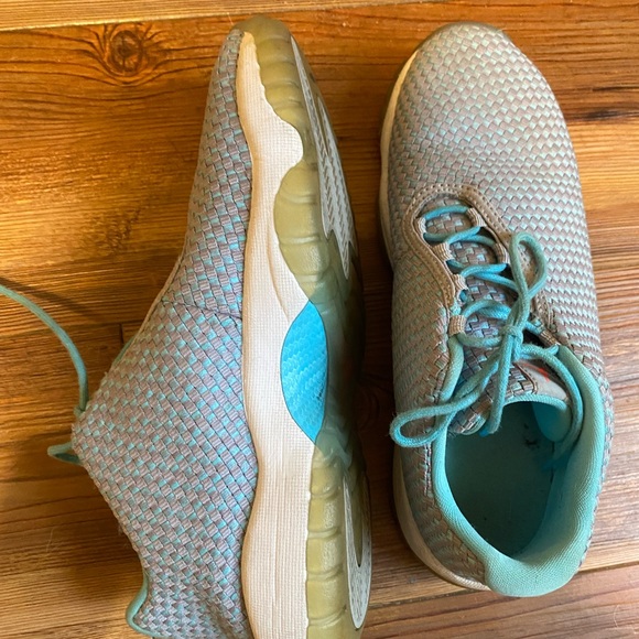 Women’s/Youth Jordan Future - Picture 5 of 7